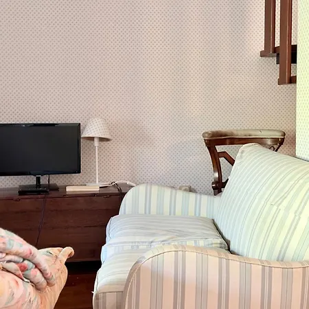 N244 - Trilocale Con Terrazzo A