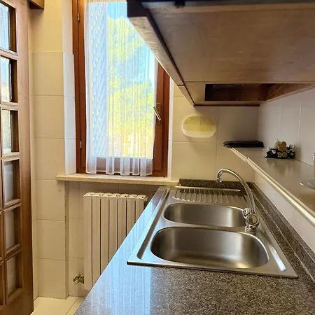 N244 - Trilocale Con Terrazzo A * Numana