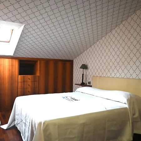 Apartment Trilocale Con Terrazzo A *