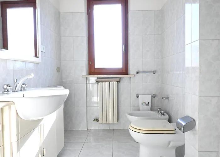 Trilocale Con Terrazzo A Διαμέρισμα Numana