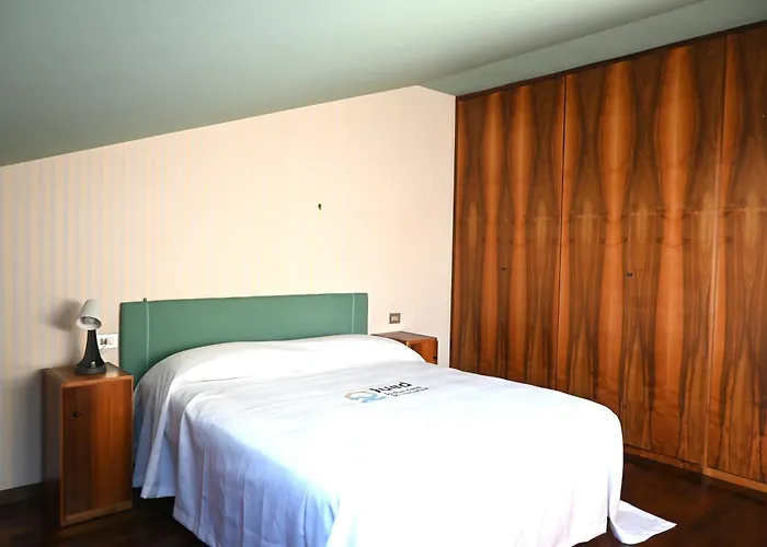 Trilocale Con Terrazzo A * Numana