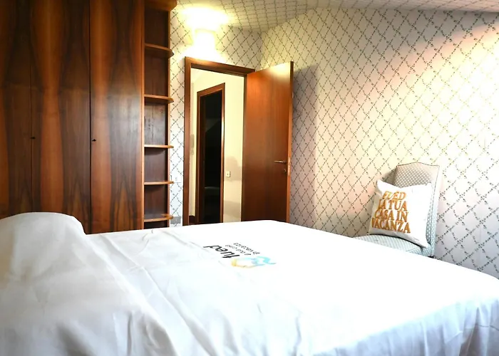 Trilocale Con Terrazzo A *